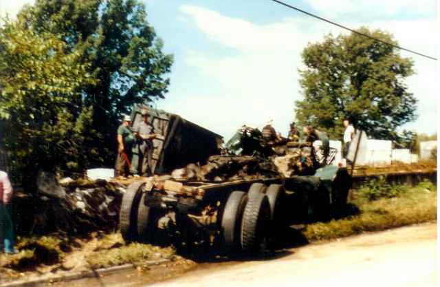 Oregon Rd & Locust Ave (10 Wheel Dump Truck Lost It's Brakes Going Down Locust Ave And The Cab And The Dump Body Came Off The Frame) March 1982